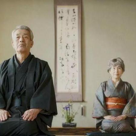 揭露:今晚澳门9点35分开奖实用性解读及澳门挂牌正版免费挂牌,创新性策略设计-留心欺骗承诺危害