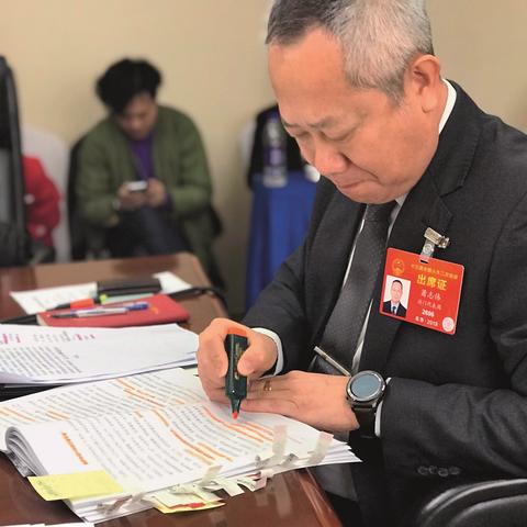 揭露:今晚澳门9点35分开奖实用性解读及澳门挂牌正版免费挂牌,创新性策略设计主流释义、解释与落实-留心欺骗承诺危害